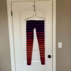 K-DEER leggings signature stripe size large